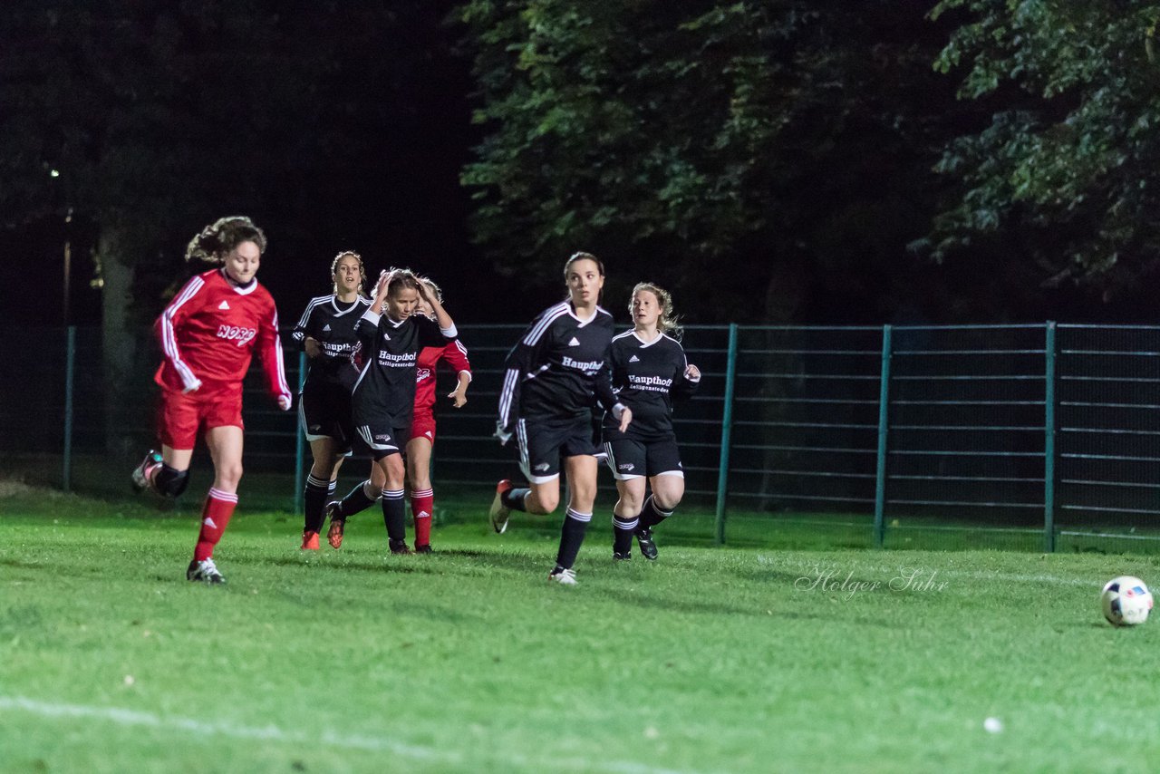 Bild 225 - Frauen SG Krempe/ETSV F. Glueckstadt - TSV Heiligenstedten : Ergebnis: 8:0